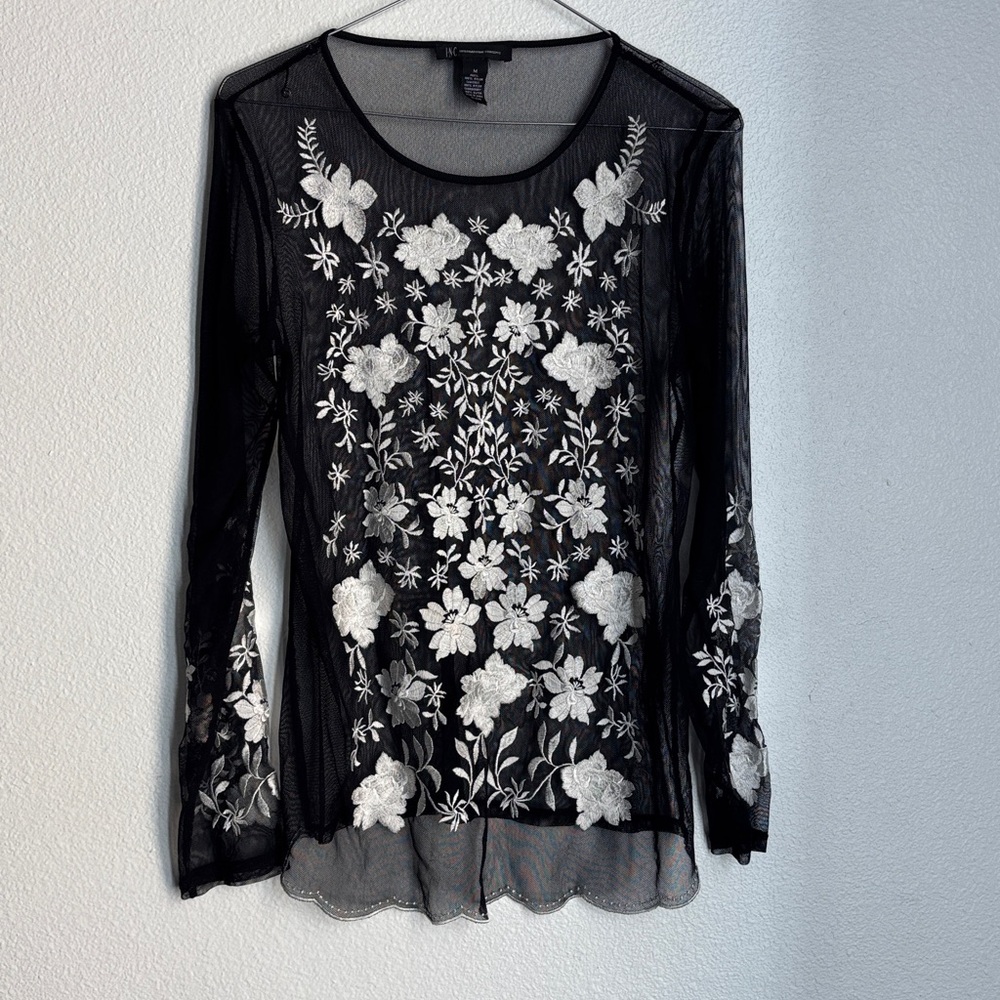 INC International Concepts 🌺 Black and White Floral Top